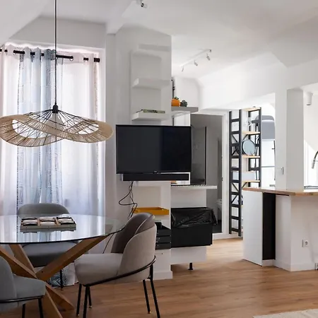 Historical Gem In Bairro Alto Apartment Lisbon