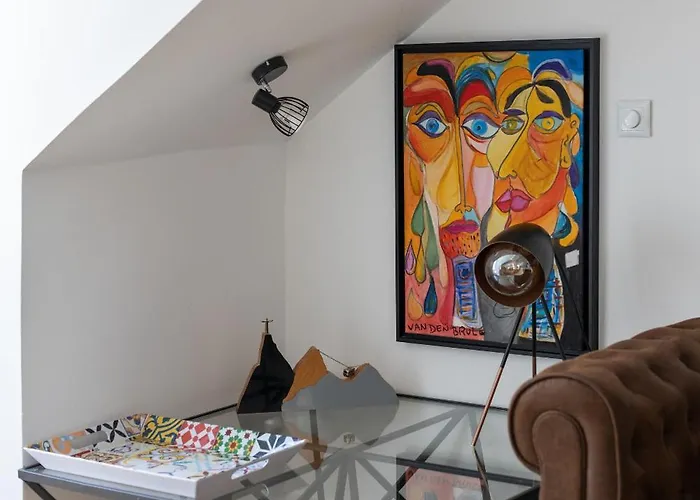 Historical Gem In Bairro Alto